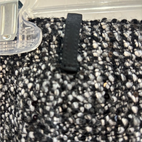 Armani Collezioni Black and Gray Textured Midi Skirt - Picture 11 of 15